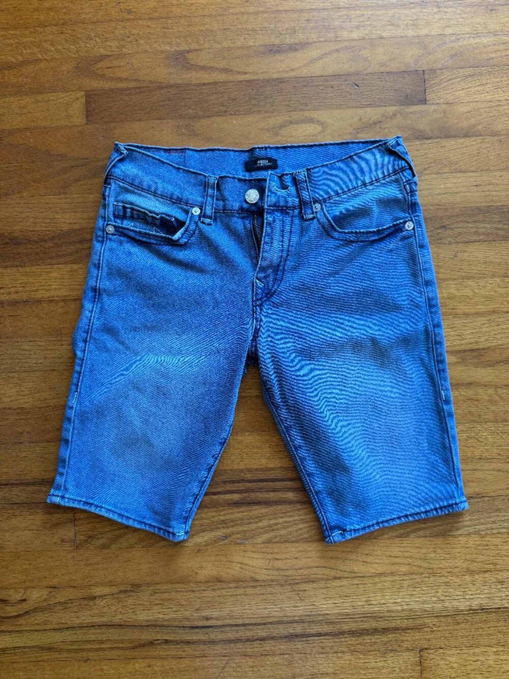 Title: True Religion Rocco Relaxed Skinny Denim Shorts - Men's Size 32